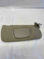 1998 - 1999 CHRYSLER TOWN CNTRY Right Sun Visor Sun Shade W/ Light & Mirror RH M