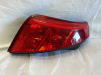 2003 - 2005 NISSAN MURANO Left Tail Light Lamp Assembly Quarter Panel Mounted LH