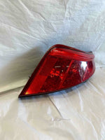 2003 - 2005 NISSAN MURANO Left Tail Light Lamp Assembly Quarter Panel Mounted LH
