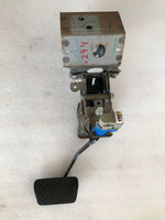 2010 FORD FUSION Front Foot Brake Pedal Assembly 2.5L Automatic Trans G