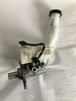 2017 NISSAN SENTRA Brake Master Cylinder W/ Brake Fluid Bottle Reservoir G