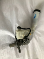 2017 NISSAN SENTRA Brake Master Cylinder W/ Brake Fluid Bottle Reservoir G