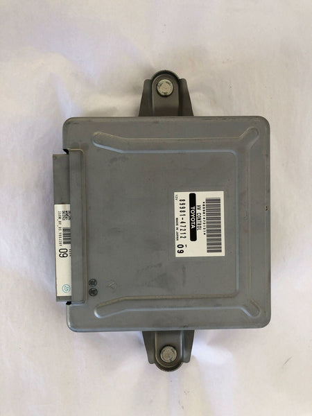 2009 TOYOTA PRIUS Hybrid-Electric Control Module Unit (RH dash) 89981-47212 G