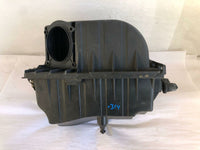 2002 - 2005 FORD EXPLORER Air Filter and Housing Assembly 4.0L Wagon G