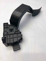 2015 DODGE DART Front Accelerator Throttle Gas Pedal 2.4L Automatic Trans. G
