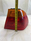 2001 BMW 330I Rear Tail Light Lamp Assembly Quarter Panel Mounted Right Side G