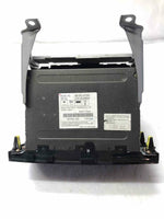 2004 - 2006 Toyota Prius Audio Visual Equip (Radio / Player CD) P/N 8612047090 J