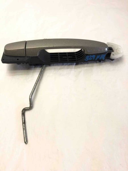 2004 TOYOTA PRIUS Front Outside Door Handle Right Passenger Side RH G