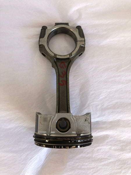 2008 INFINITI G35 Engine Black Piston with Connecting Rod