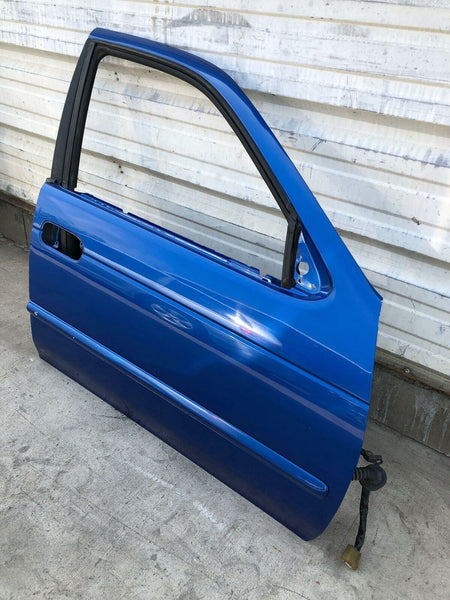 2000 - 2006 NISSAN SENTRA Front Door Paint Code B14 Right Passenger Side RH G