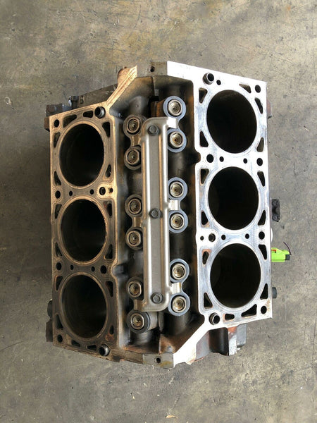2004 - 2005 DODGE CARAVAN Engine Cylinder Short Block 3.3L (6-201) G