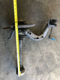 2005 BMW 330I Rear Suspension Knuckle Stub Axle Assembly Left Driver Side G