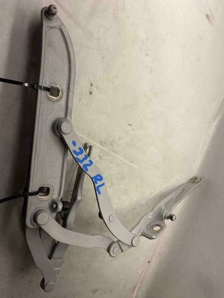 2001 - 2006 BMW 330I Rear Trunk Lid Hinges Left Driver & Right Side G