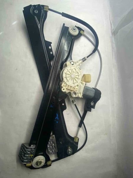 2008 - 2010 BMW 528I Front Electric Door Window Regulator Left Driver Side G