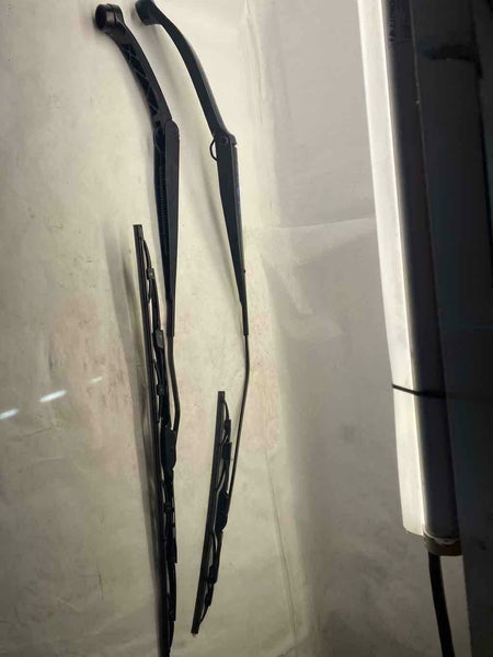 2016 - 2021 CHEVY SPARK Front Windshield Wiper Arm Right and Left Side G