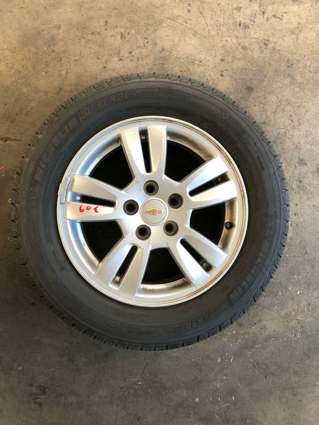 2012 - 2016 Chevy Sonic Wheel Rim & Michelin Tire 15x6 15" 96894731 195/65R16 M