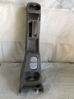 2005 - 2010 CHEVY COBALT Front Console Floor Shifter A/T w/ Power Outlets G