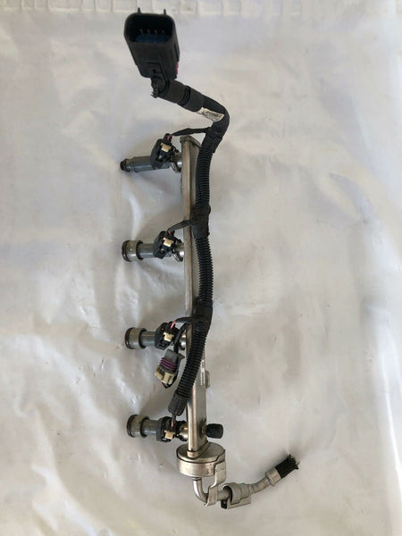 2006 CHEVY COBALT Fuel Gas Injection Rail With Injectors 2.4L A/T Sedan G