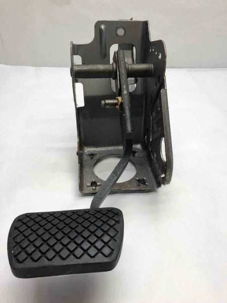 2006 CHEVY COBALT Front Foot Stop Slow Brake Pedal Assembly 2.4L A/T Sedan G