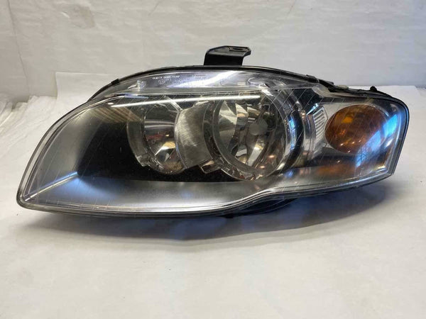 2005 - 2009 AUDI A4 Front Headlamp Light Assembly Left Driver Side LH G