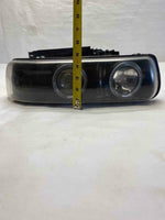 2000 - 2006 CHEVY TAHOE Front Headlamp Light Assembly Right Passenger Side G