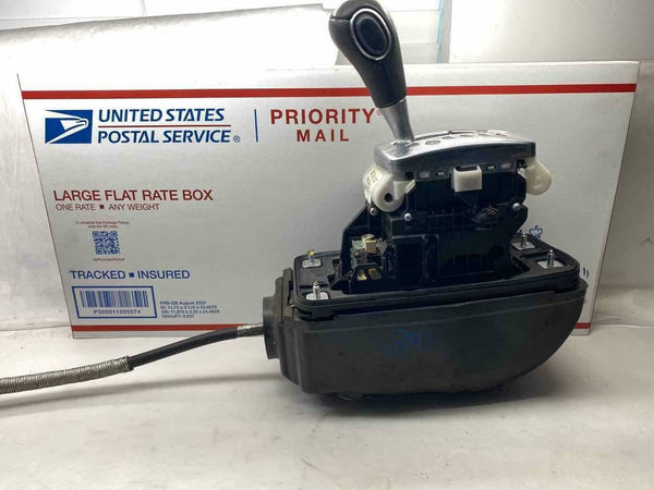 2007 - 2009 AUDI A4 Floor Gear Shifter Automatic Transmission 2.0L G