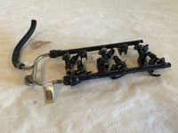 2005 DODGE MAGNUM Engine Fuel Gas Injection Rail With Injectors 2.7L A/T G