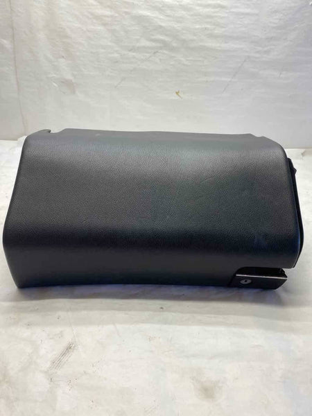 2001 - 2007 MERCEDES C-CLASS Glove Box Storage Compartment Right Side RH G
