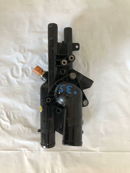 2014 HYUNDAI SONATA Engine Coolant Thermostat Housing Assembly 2.4L Sedan G