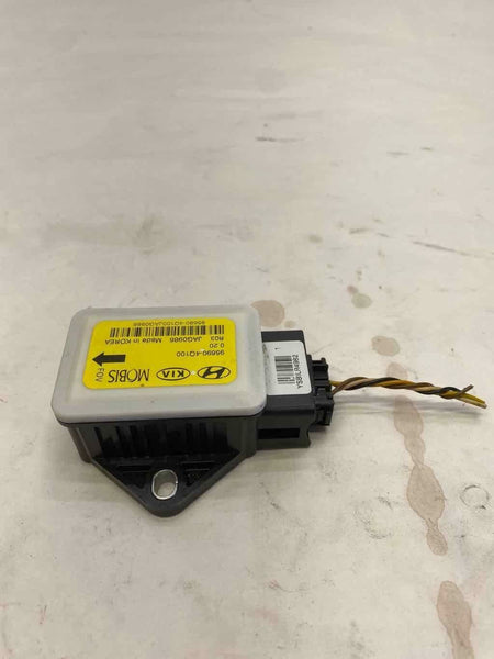 2014 HYUNDAI SONATA Yaw Rate Sensor Control Module Unit (ID 95690-4Q100) G
