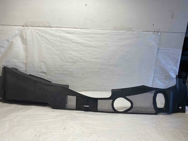 2010 AUDI A4 Front Windshield Cowl Grill Air Inlet Vent Panel Trim 2.0L Sedan G