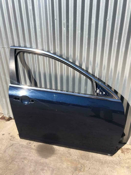 2007 - 2012 SATURN AURA Front Door Right Passenger Side w/o Center Moulding G