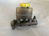 2000 - 2006 NISSAN SENTRA Brake Master Cylinder with Fluid Bottle 1.8L Sedan G