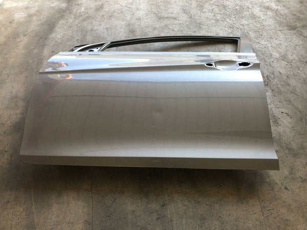 2011 - 2014 HYUNDAI SONATA Front Door Paint Code P3 Left Driver Side LH Sedan G