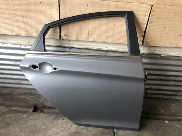 2011 - 2014 HYUNDAI SONATA Rear Door Paint Code P3 Right Passenger Side Sedan G