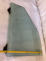 1996 - 2000 DODGE CARAVAN Front Door Glass Window Right Passenger Side RH G