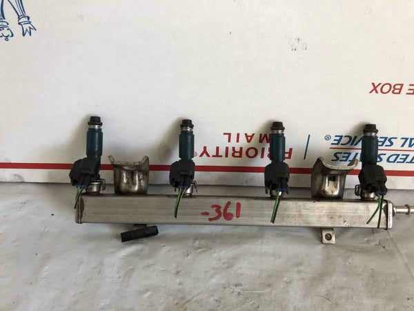 2005 MAZDA 3 Engine Fuel Gas Injection Rail With Injectors 2.0L A/T FWD Mazda3