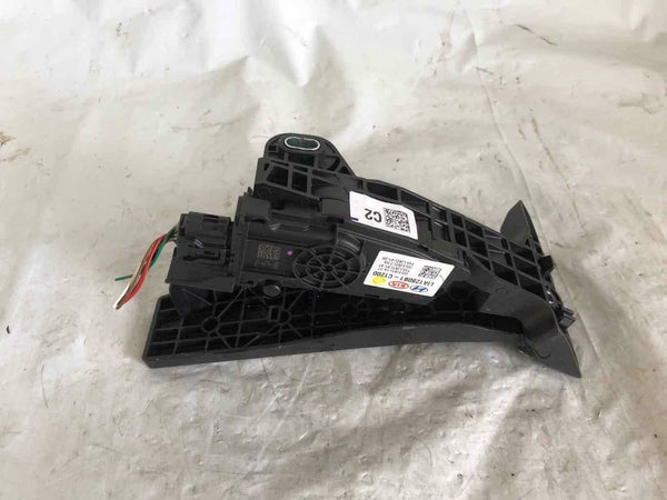 2017 HYUNDAI SONATA Accelerator Throttle Gas Pedal Automatic Transmission Sedan