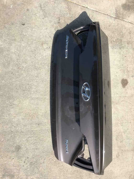 2017 HYUNDAI SONATA Trunk Decklid Hatch Paint Code N8 Sedan w/o Rear Camera G