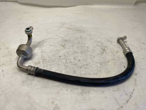 2009 - 2013 HYUNDAI GENESIS A/C Air Conditioner Refrigerant Suction Hose Sedan G