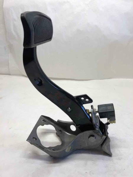 2011 HYUNDAI GENESIS Emergency Foot Stop Brake Pedal Assembly 4.6L A/T Sedan G