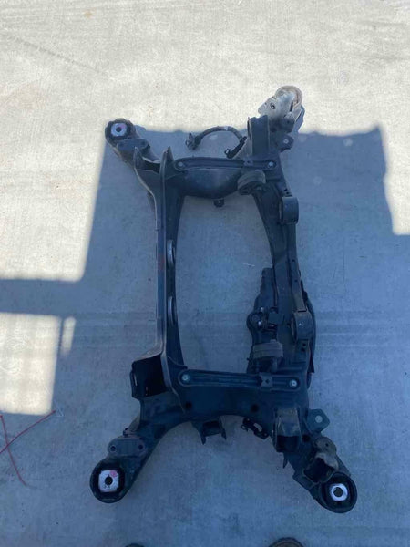 2009 - 2011 HYUNDAI GENESIS Rear Suspension Undercarriage Crossmember RWD G