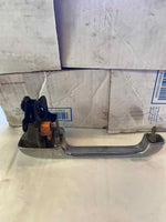 1987 FORD VAN E150 Front Outside Door Handle Right Passenger Side RH G