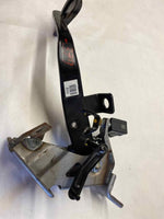 2011 HYUNDAI ACCENT Automatic Transmission A/T Slow/Stop Brake Pedal Assembly G