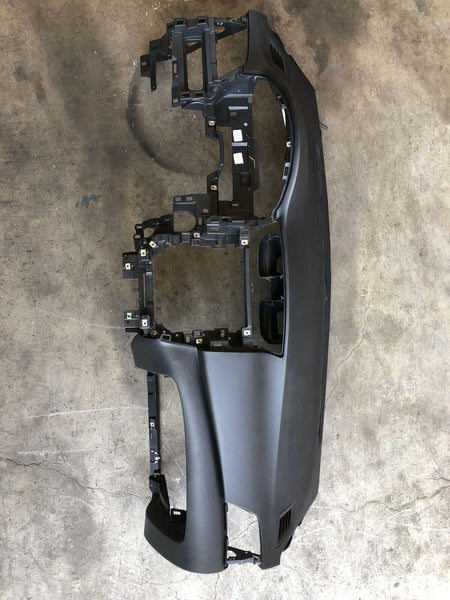 2013 - 2019 NISSAN SENTRA 1.8L Front Center Dashboard Panel Dash Pad 682003SG0A