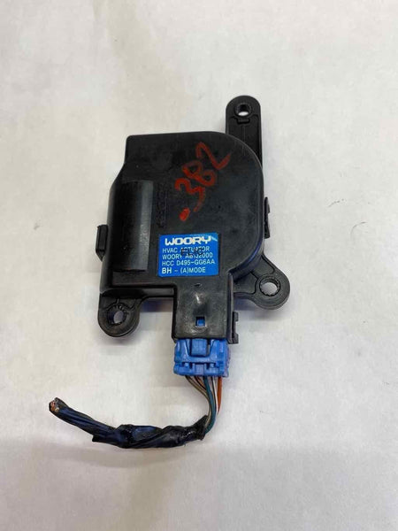 2010 HYUNDAI GENESIS A/C Heater Flap Actuator Control Valve Blend (D495-GG6AA) G