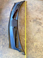 2003 EEP GRAND CHEROKEE Front Windshield Wiper Cowl Cover Vent Panel Exterior G