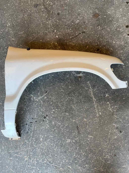1995 - 2002 KIA SPORTAGE Front Fender Right Passenger Side RH W/o Fender Flare T