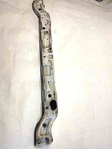1998 - 2002 KIA SPORTAGE Front Radiator Tie Support Bracket 2.0L FWD A/T Wagon G
