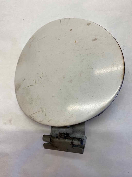 1998-2002 KIA SPORTAGE Rear Back Fuel Filler Tank Door Paint Code UD Clear White